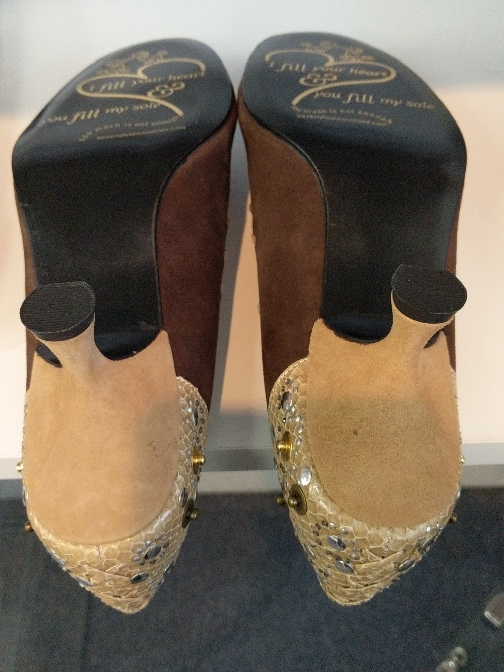 Beverly Feldman Shoes - Picture 6 of 6